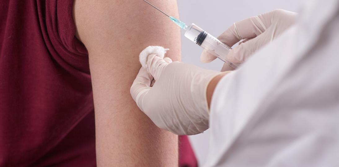26 kwietnia ruszyła rejestracja 46 i 47-latków na szczepienia przeciw Covid-19