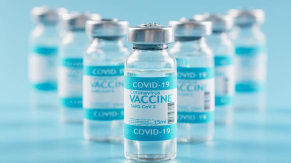 Brak zgody w Europarlamencie w sprawie poparcia zawieszenia patentów na szczepionki przeciw Covid-19