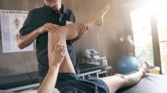 8 września przypada Światowy Dzień Fizjoterapii. Fizjoterapeuta - dobrze znaleźć się w jego rękach