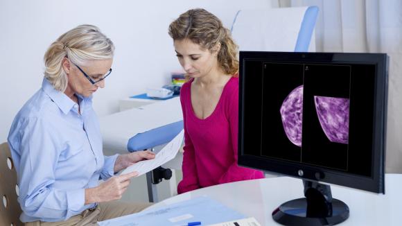 25 000 Polek usłyszało w ubiegłym roku diagnozę - rak piersi