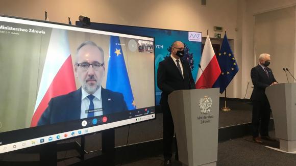 Nowe obostrzenia pandemiczne zaczną obowiązywać 15 grudnia