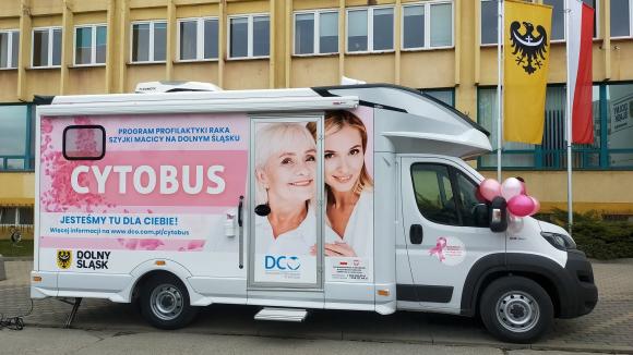 Cytobus – mobilny gabinet położnej wyrusza na drogi Dolnego Śląska