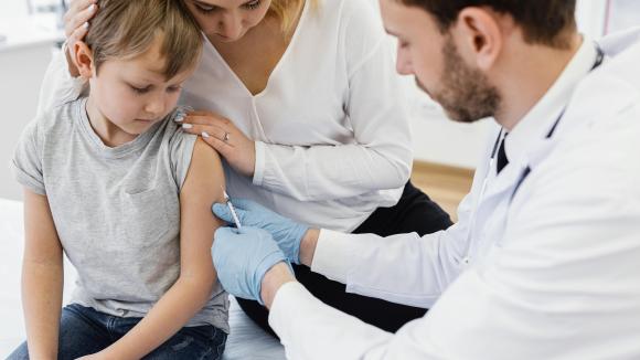 Europejski Tydzień Szczepień: Szczepienia Polaków i obywateli Ukrainy to kwestia bezpieczeństwa zdrowotnego