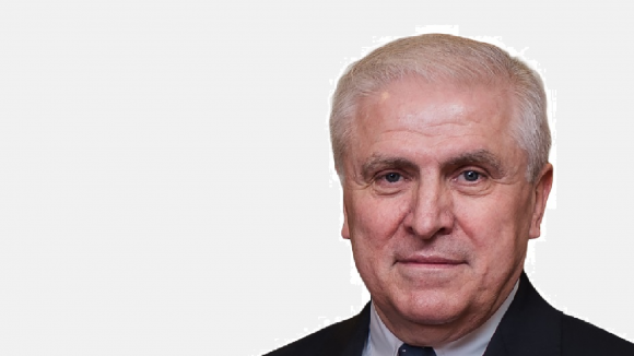 Prof. Tadeusz Orłowski: Obecnie leczenie raka płuca jest nastawione na znaczne przedłużenie życia chorego, a nawet wyleczenie