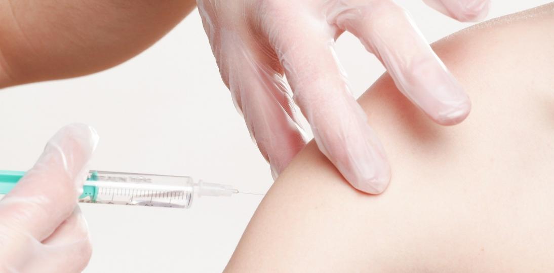 Minister Zdrowia oraz Główny Inspektor Sanitarny zalecają powrót do realizacji obowiązkowych szczepień ochronnych