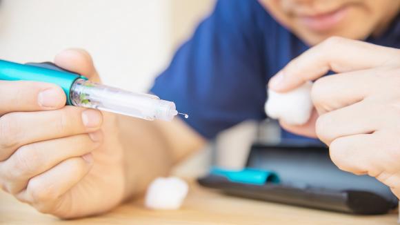 Nowy przełomowy sposób leczenia cukrzycy typu 2 - Wyniki badania ONWARDS 2 dla insuliny podawanej raz w tygodniu