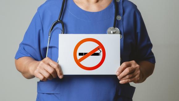 Standard opieki w rzucaniu palenia tytoniu – rekomendacje brytyjskiego NICE