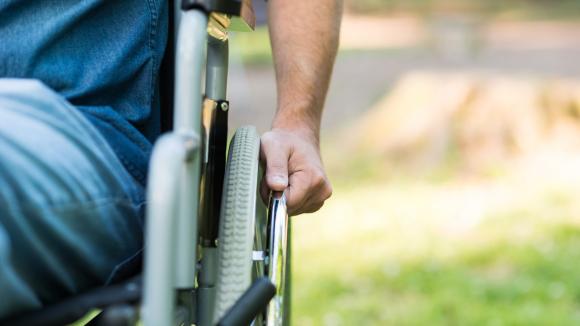 Dostęp do optymalnego leczenia pozwala osobom z niepełnosprawnością ruchową na samodzielność, aktywność zawodową i społeczną