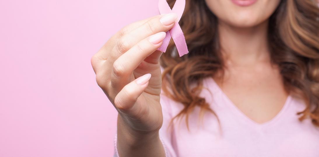 Brak odpowiedniej wiedzy u pacjentek chorych na raka piersi pogłębia lęk towarzyszący procesowi leczenia