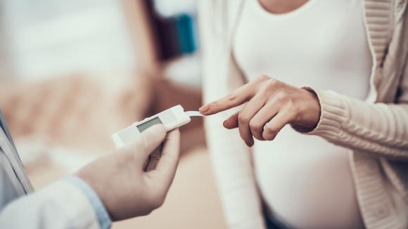 Od nowego roku refundacja systemu ciągłego monitorowania glikemii dla wszystkich kobiet w ciąży z cukrzycą