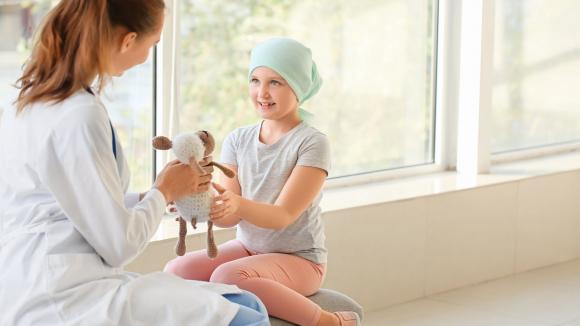Ministerstwo Zdrowia zapowiada prace nad Rejestrem Onkologii i Hematologii Dziecięcej. Eksperci i pacjenci proszą o spotkanie