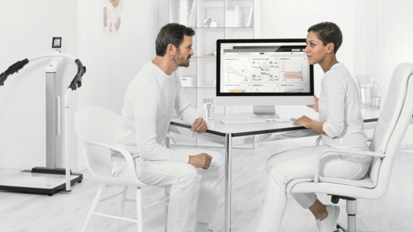 Eksperckie AI zamiast Dr. Google? Nowe narzędzie ma wspierać lekarzy i pacjentów w codziennej diagnostyce