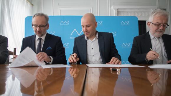 Porozumienie z Narodowym Instytutem Onkologii ws. Narodowej Strategii Onkologicznej