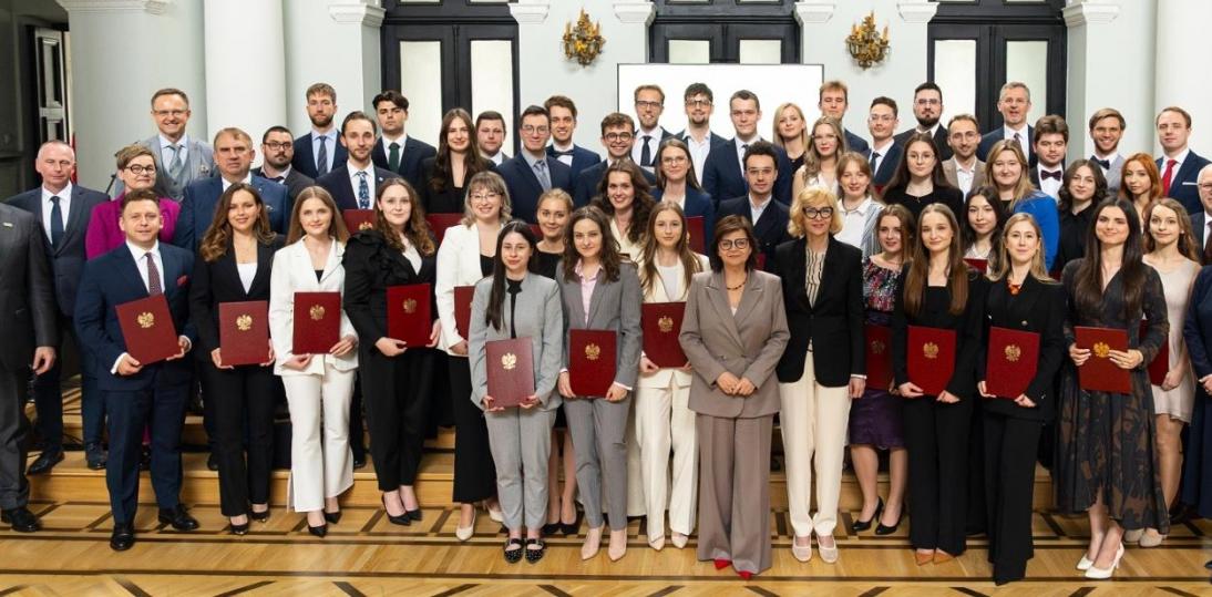 Stypendia Ministra Zdrowia dla studentów uczelni medycznych