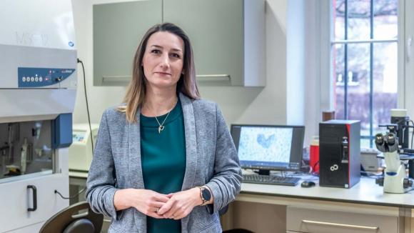 Dwa granty ABM dla UMW: przełomowe badania w raku piersi i mięsakach dziecięcych