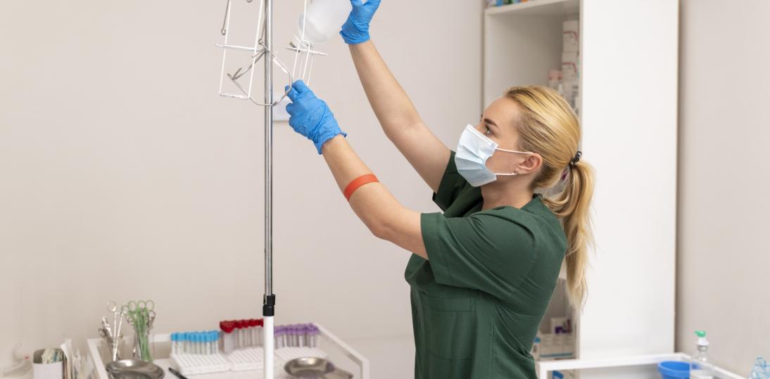 Zaktualizowane definicje pielęgniarki i pielęgniarstwa od ICN. Polska tłumaczy i wdraża