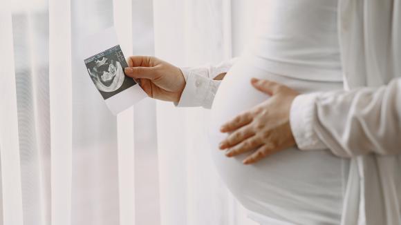 Cukrzyca ciążowa pod lepszą kontrolą? Konsultant krajowa apeluje o zmianę przepisów