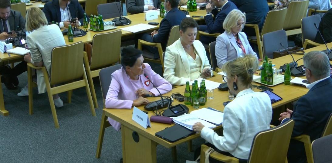 Kto zyska na nowelizacji ustawy refundacyjnej? Nowe HTA, nowe przepisy, stare pytania