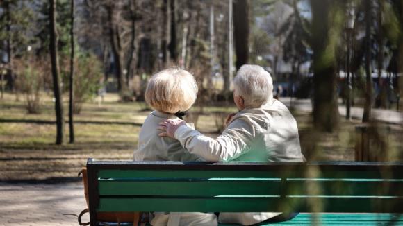 Czy można zatrzymać starzenie? Polscy naukowcy odpowiadają: można je spowolnić, a może nawet częściowo odwrócić