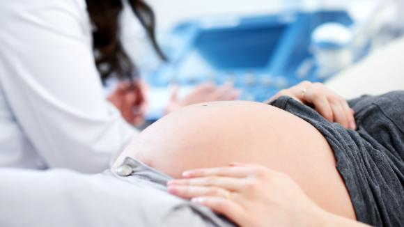 Cytomegalia w ciąży – cichy wirus, ogromne zagrożenie. Polski program badawczy daje nadzieję na zmianę standardów