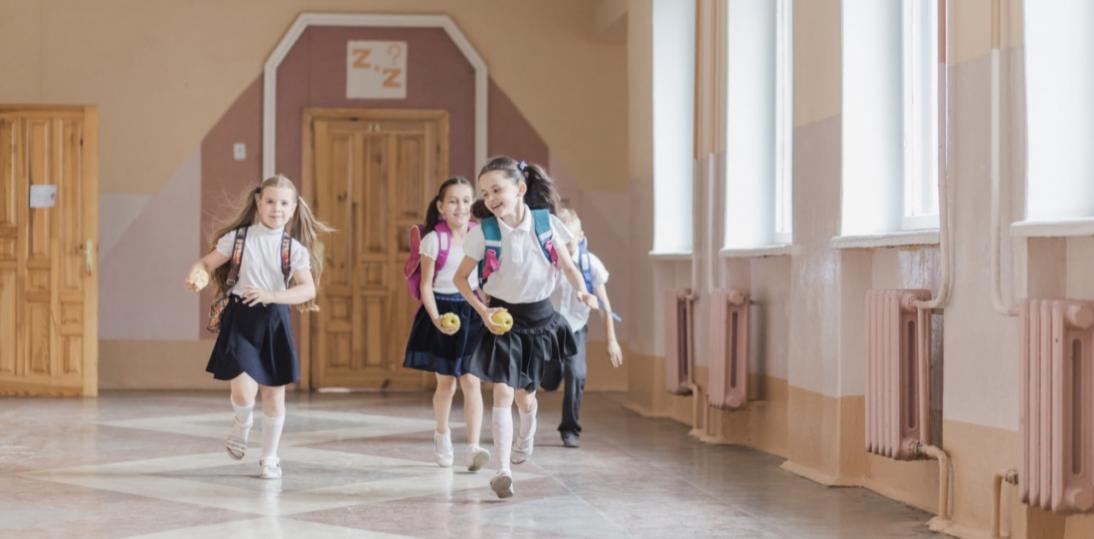 Powrót do szkoły bez stresu – jak zadbać o zdrowie i dobre samopoczucie dzieci