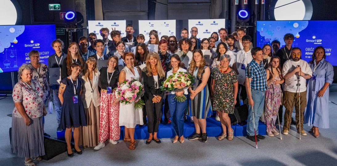 Młodzi zmieniają świat – za nami finał 11. obozu naukowego ADAMED SmartUP!