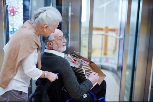 Starzenie się społeczeństwa w Polsce – wyzwania, szanse i alarmujące dane Fundacji SeniorApp