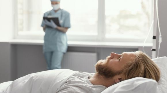 Zakrzepowa plamica małopłytkowa – ultrarzadka choroba krwi. Dlaczego każdy rzut to wyścig z czasem?