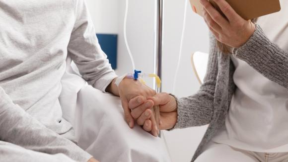 CAR-T w Kielcach: nowoczesna terapia w Świętokrzyskim Centrum Onkologii daje nadzieję chorym na białaczkę i chłoniaki