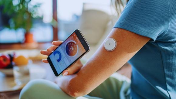 W Senacie o nowoczesnym leczeniu cukrzycy: apel o rozszerzenie dostępu do systemów ciągłego monitorowania glikemii