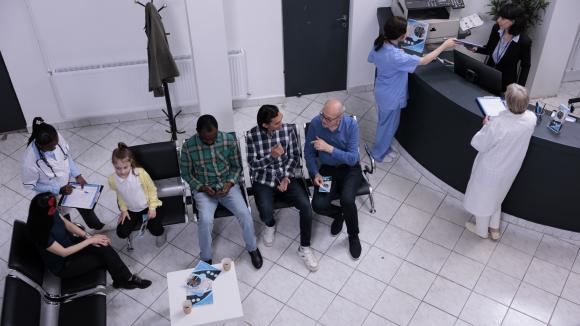 Kampania #ODWOŁUJĘ #NIEBLOKUJĘ. Jak jeden telefon może skrócić kolejki do lekarzy?