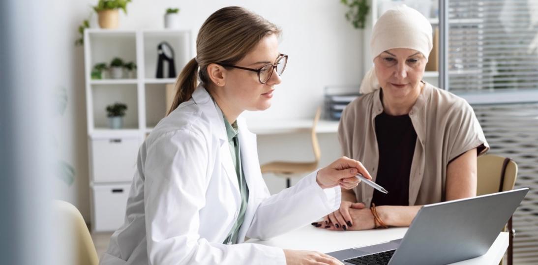 Rekordowe zainteresowanie onkologią kliniczną. Coraz więcej młodych lekarzy wybiera tę specjalizację