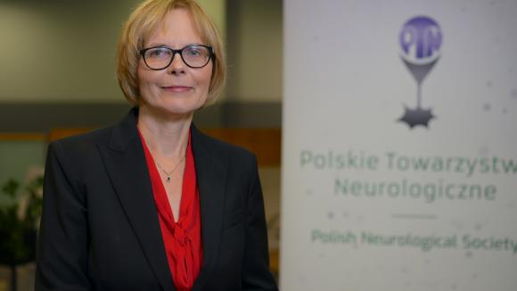 Starzejące się społeczeństwo i godne życie polskich seniorów – rosnące wyzwania dla neurologii i systemu opieki zdrowotnej
