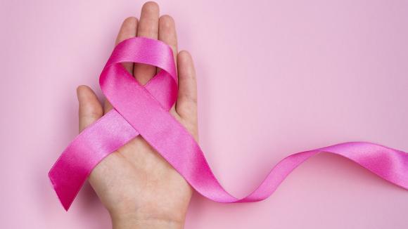 Alpelisyb stosowany w leczeniu zaawansowanego raka piersi z mutacją PIK3CA z rejestracją w Europie