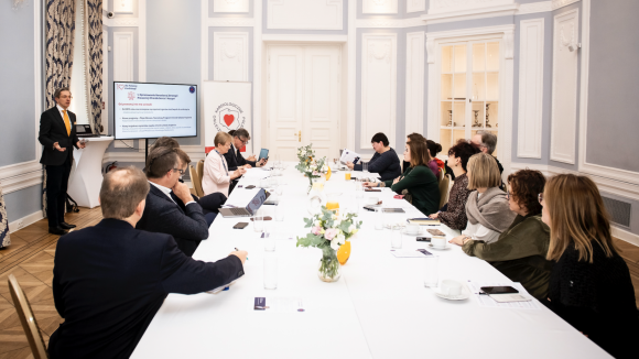 We właściwym rytmie. „10 dla Polskiej Kardiologii”  - strategiczne priorytety na nową dekadę