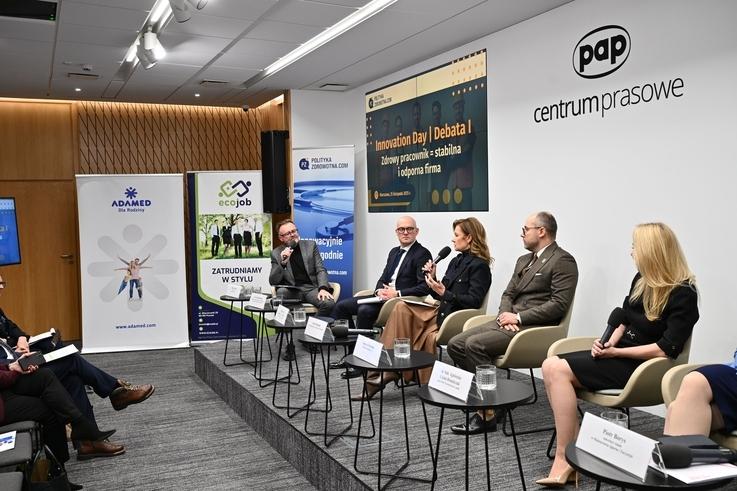 Pracownicy boją się badań, pracodawcy boją się kosztów