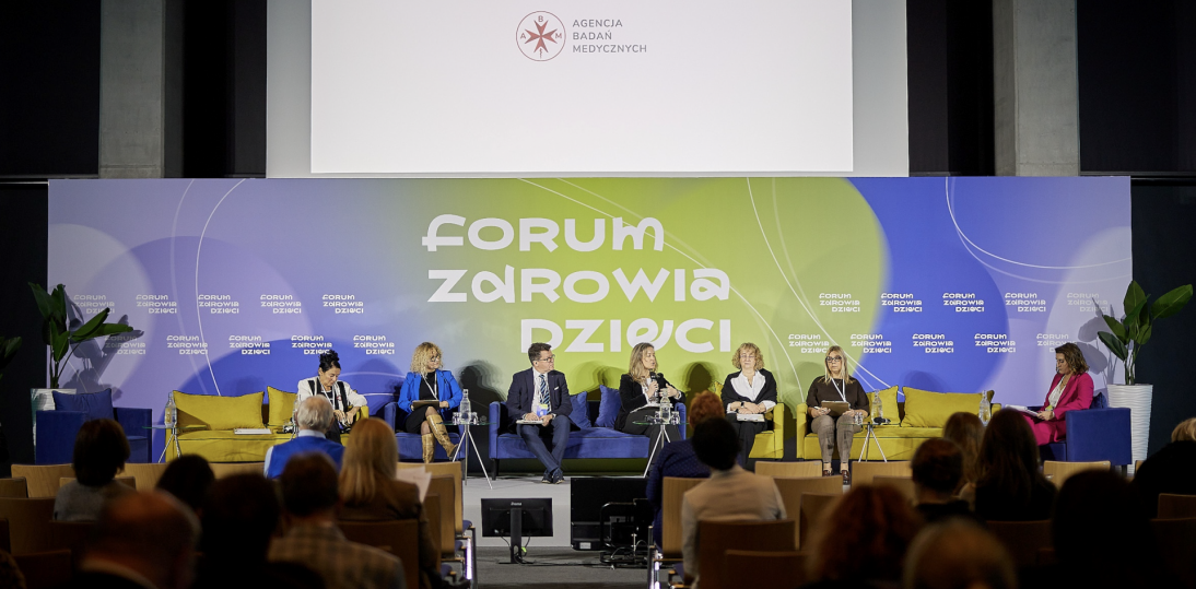 Specjaliści, praktycy, decydenci. Pierwsza edycja Forum Zdrowia Dzieci otworzyła szeroką debatę o systemie opieki pediatrycznej