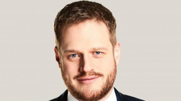 MZ: Sprzedawca może odmówić obsługi klienta, który nie przestrzega obowiązku zakrywania ust i nosa