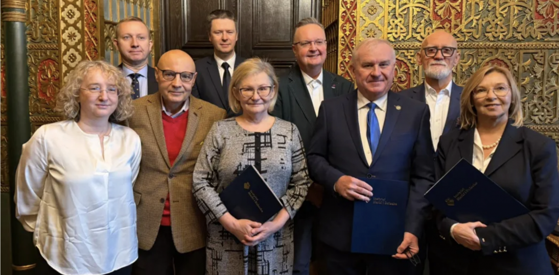 Trzy wiodące ośrodki łączą siły na rzecz poprawy leczenia nowotworów kości w Polsce