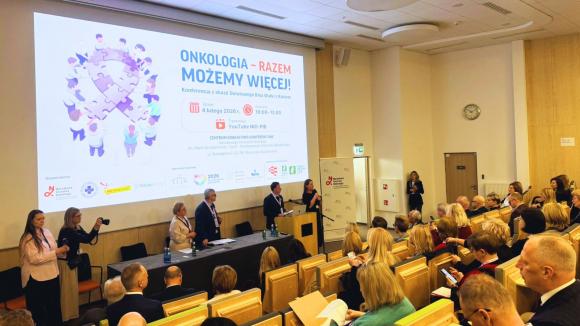 Koordynacja, jakość, czas. Onkologia oparta na współpracy