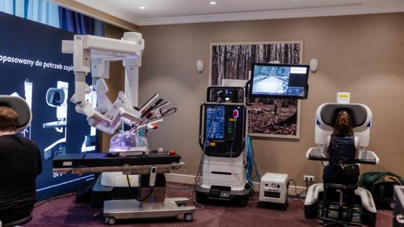 Rosnąca liczba pacjentów z chorobami jelita grubego wymaga systemowego podejścia do opieki chirurgicznej