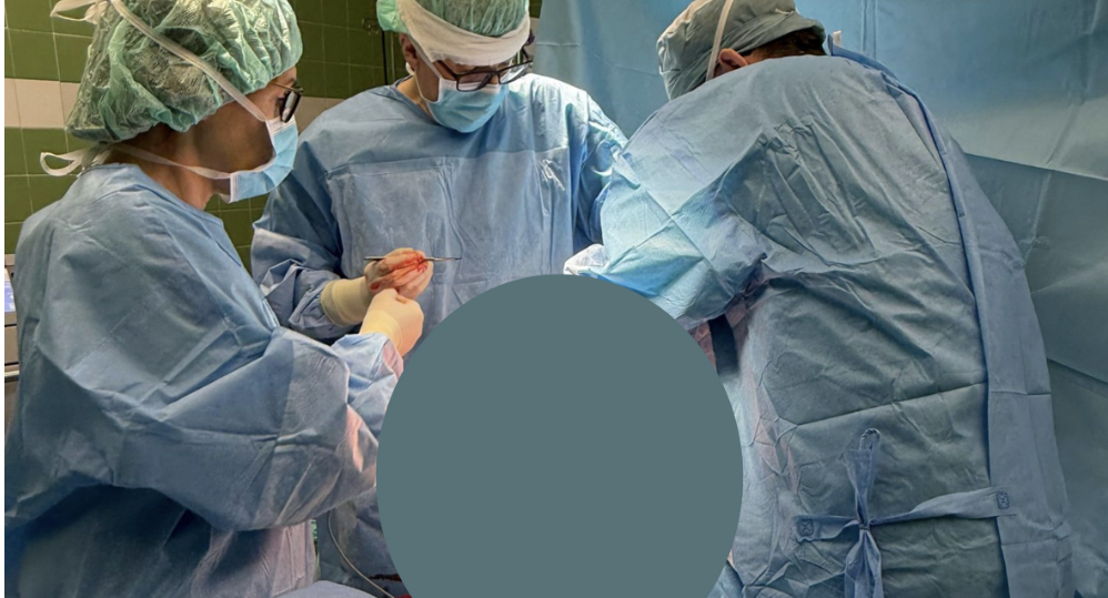 20-kilogramowy guz usunięty w Narodowym Instytucie Onkologii. Eksperci przypominają, dlaczego mięsaki powinny być leczone w ośrodkach referencyjnych