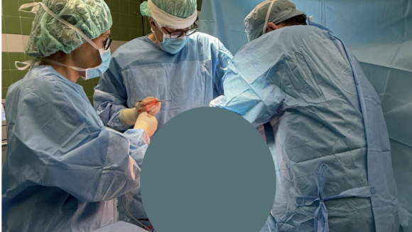 20-kilogramowy guz usunięty w Narodowym Instytucie Onkologii. Eksperci przypominają, dlaczego mięsaki powinny być leczone w ośrodkach referencyjnych