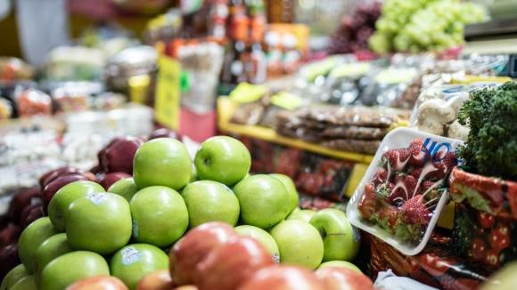 Czy zdrowa żywność staje się towarem luksusowym? Między jakością, ceną a systemem, który premiuje skalę