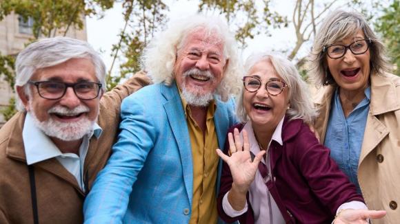 Zdrowe i godne starzenie się nie zaczyna się po sześćdziesiątce. Zaczyna się dużo wcześniej