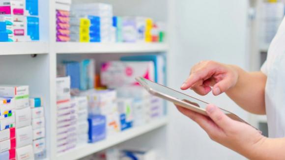 Coraz dłuższa lista leków zagrożonych brakami. 282 produkty w nowym wykazie MZ