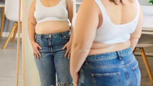 Otyłość inaczej wpływa na kobiety i mężczyzn