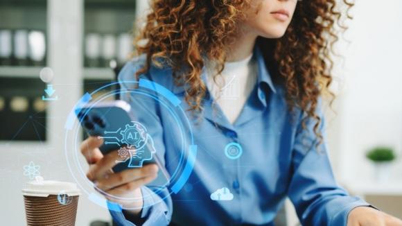 Nastolatki i chatboty AI. Gdy cyfrowa rozmowa zaczyna przypominać relację