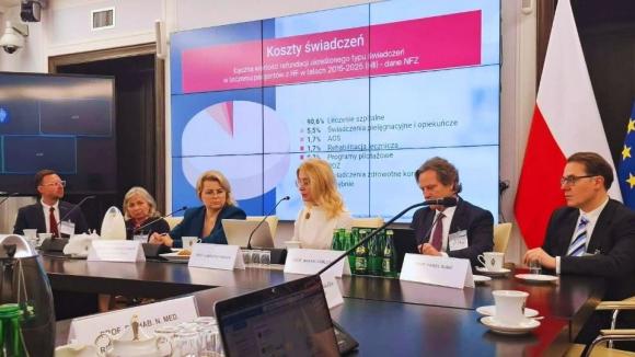 Niewydolność serca w Polsce: system leczy zaostrzenia, zamiast choroby