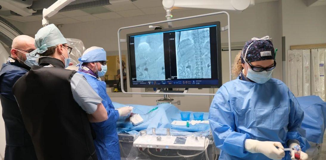 Podwójny cios w guz. Pierwsza chemoembolizacja wątroby TACE w Podlaskiem